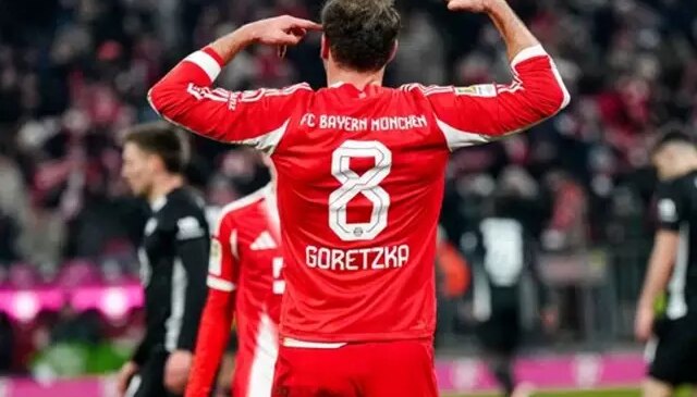 9 gollü maç! Bayern Münih, Wolfsburg’u paramparça etti