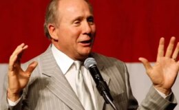 ABD’nin eski Başkanı Ronald Reagan’ın oğlu Michael Reagan 80 yaşında hayatını kaybetti