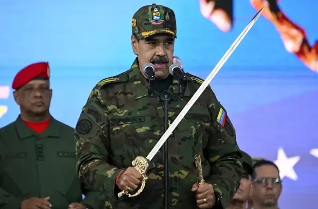 ABD tarafından kaçırılan Maduro’nun koltuğuna talip biri var