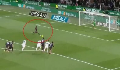 Afrika Kupası’ndan gelip takımını kurtardı