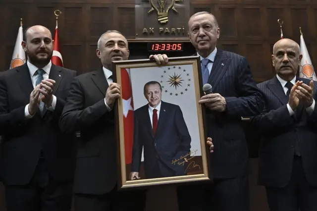 ak parti ye gecen karatutlu ben zaten vicdanen 19436576 8597 o