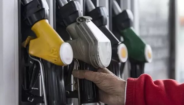 Akaryakıta anahtar bıraktıracak okkalı zam geliyor! Fiyat psikolojik sınıra dayandı