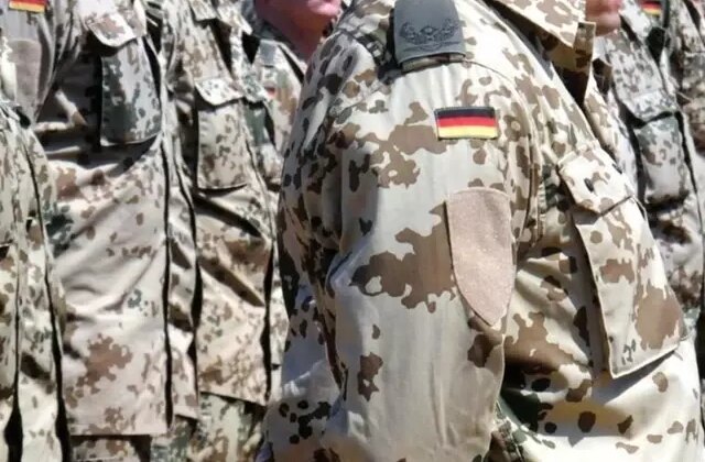 Almanya’dan geri adım: Trump’ın yüzde 10’luk vergisinden sonra Grönland’daki askerler geri çekildi