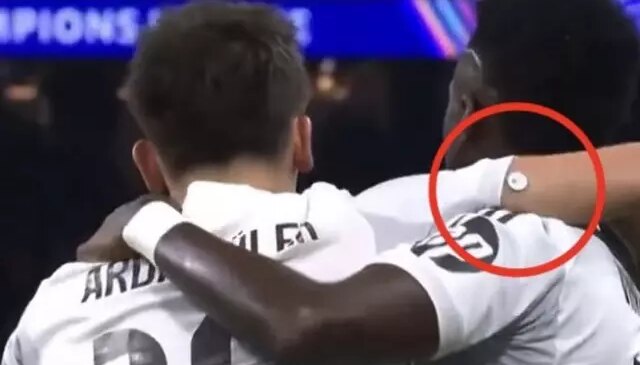 Arda Güler’in kolundaki cihaz performansının bile önüne geçti