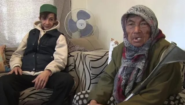 Sokakta kalan arkadaşını acıyıp evine aldı, başına gelmeyen kalmadı