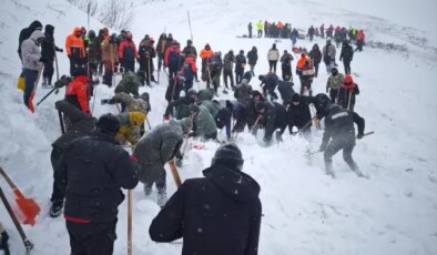 Artvin’de çığın altında kalan çobanlardan birinin daha cansız bedenine ulaşıldı