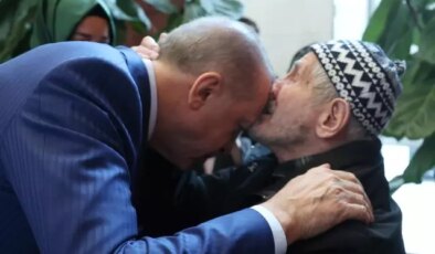 Asırlık çınardan Cumhurbaşkanı Erdoğan’a anlamlı sözler: O benim manevi torunum