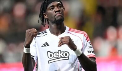 Aston Villa, Abraham için İstanbul’a geldi