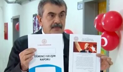 Atatürk karnelerden kaldırıldı mı? Yusuf Tekin’den çok konuşulan iddiaya yanıt