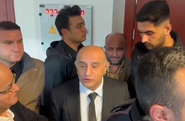 Aziz İhsan Aktaş davası başladı! Adliyeye koruma ordusuyla geldi, işte ilk sözleri