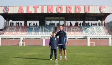 Baba-oğul Altınordu’da buluştu