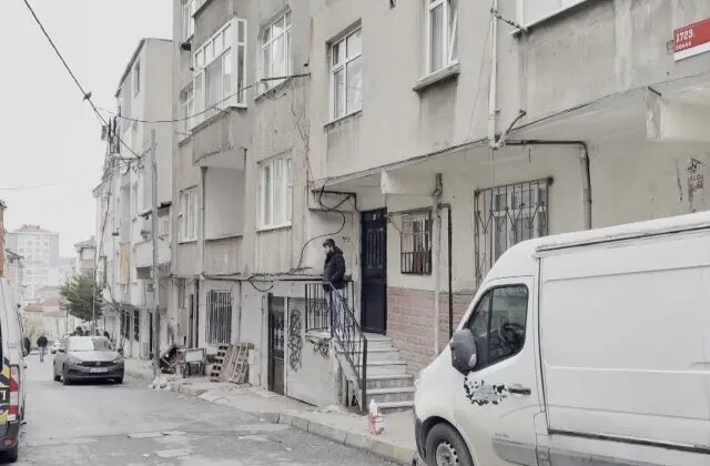 Bağcılar’da bir evde 3 kişinin cansız bedeni bulundu