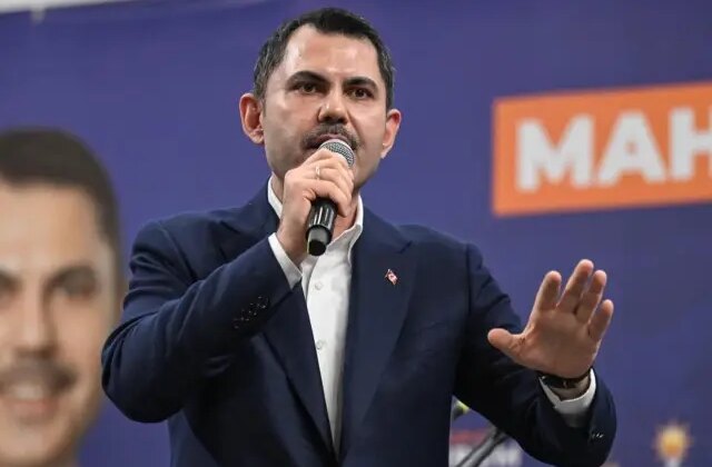 Bakan Kurum, Özgür Özel’e yüklendi: Maketini bile yapamaz