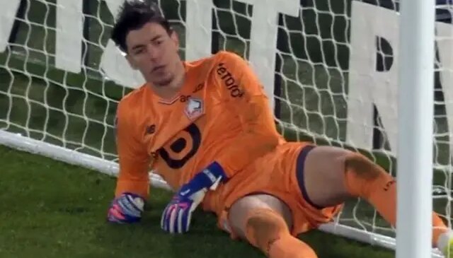 Berke Özer PSG karşısında kabusu yaşadı