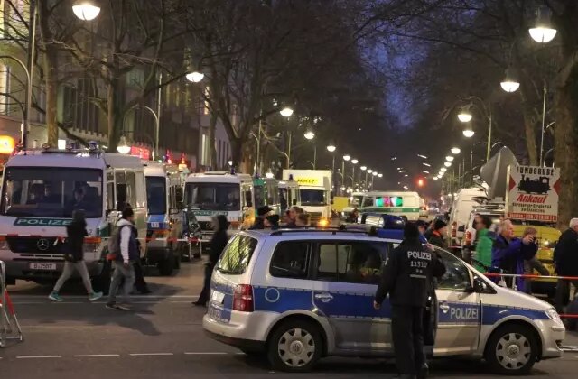 Berlin’de apartman dairesine silahlı baskın, 5 yaralı