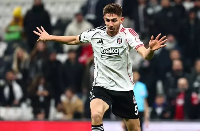 Beşiktaş, Demir Ege Tıknaz’ın yeni takımını açıkladı