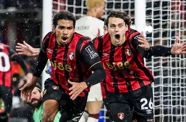 Böyle bir son görülmedi! Enesli Bournemouth, Liverpool’u 90+7’de yıktı
