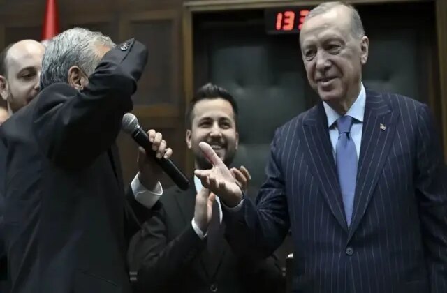 CHP’li Başarır’dan AK Parti’ye geçen Çakır’a tepki: Kılıçdaroğlu’na ‘Bu adamı aday gösterme’ diye yalvardık