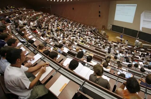 Cumhurbaşkanı Erdoğan’dan müjde! KYK ve burs miktarlarına zam yapıldı