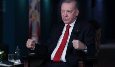 Cumhurbaşkanı Erdoğan, “Modern zaman vebası” deyip sanatçılara çağrı yaptı: Başını ezmeliyiz