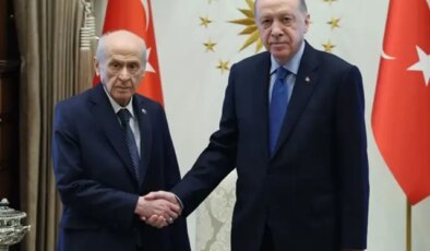 Cumhurbaşkanı Erdoğan, MHP lideri Bahçeli’yi kabul etti