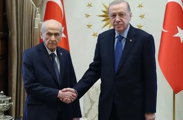 Cumhurbaşkanı Erdoğan, MHP lideri Bahçeli’yi kabul etti