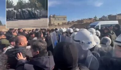 DEM Parti grup toplantısı ortalık karıştı! Polise taş atıldı, arbede çıktı