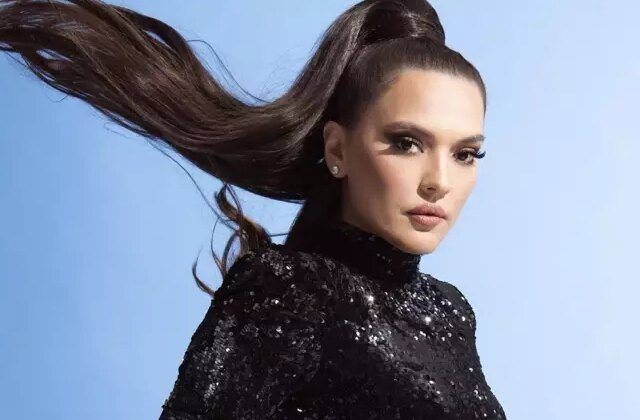 Demet Akalın’dan dikkat çeken yeşil pasaport sitemi: 30. yılımız, biz neden alamıyoruz?