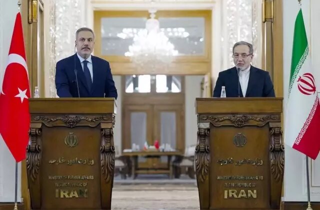 Diplomasi trafiği hız kazandı! Bakan Fidan’dan peş peşe İran temasları