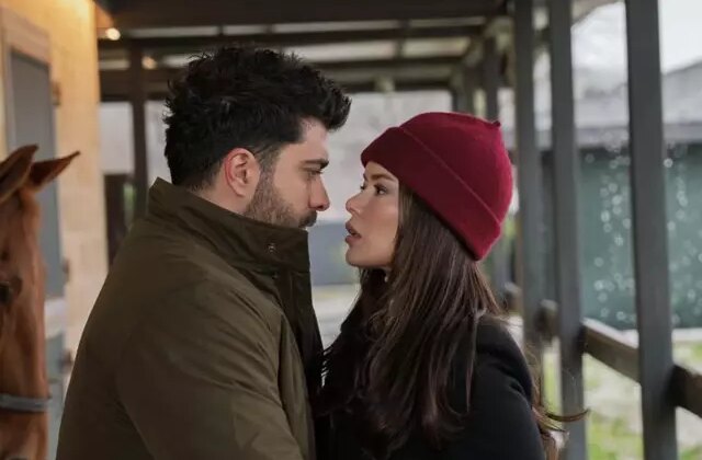 Diziden apar topar çıkarılan Doğukan Güngör’e mesai arkadaşından destek