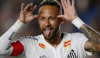 Dünyaca ünlü gazateci duyurdu! Neymar imzayı atıyor