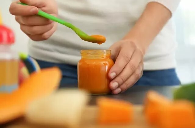 Tehlike büyük! Dünyaca ünlü marka bebek mamalarını geri çağırıyor