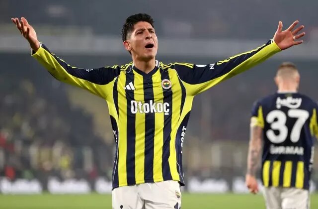 Edson Alvarez’e ülkesinden talip çıktı! Anında cevap verdi