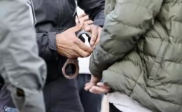 Eşcinsel sohbet siteleriyle tuzağa çeken şantaj çetesi çökertildi