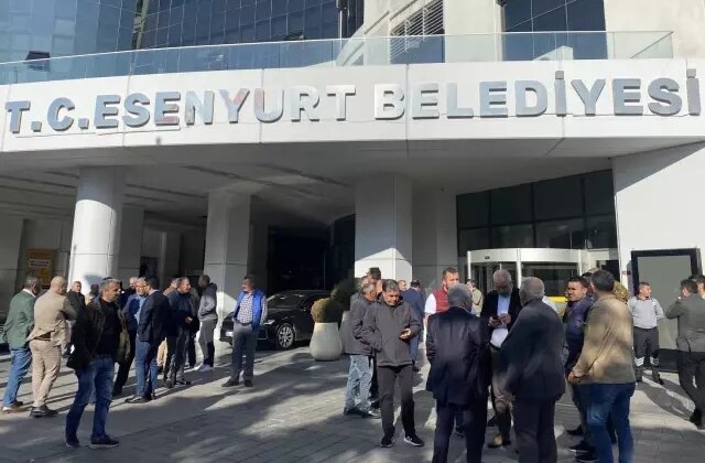 Esenyurt Belediyesi Temizlik İşleri Müdürü: Oğlum çektiği çizgilerle şafak sayıyor