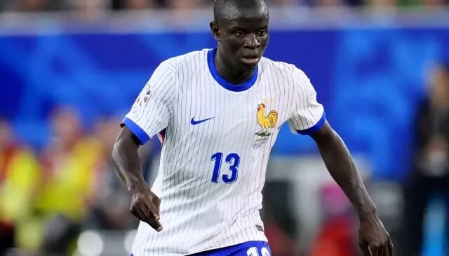 Fenerbahçe’de uçak N’Golo Kante için kalktı