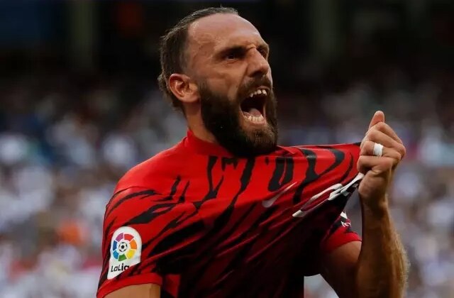 Fenerbahçe’nin ısrarı bitmiyor! Vedat Muriqi için yeni hamle