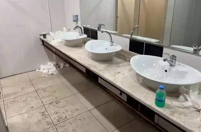 Galatasaray taraftarını isyan ettiren soyunma odası