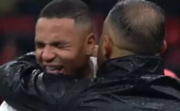 Finali kaybeden En-Nesyri hüngür hüngür ağladı