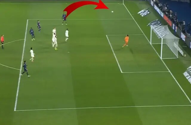 Futbol dünyası Dembele’nin aşırtma golünü konuşuyor