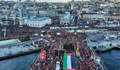 Galata Köprüsü’ndeki Filistin’e destek eylemine yaklaşık 520 bin kişi katıldı