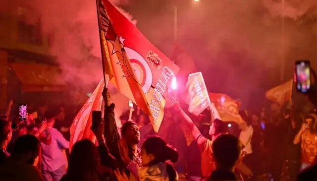 Galatasaray’dan Fenerbahçe yenilgisini unutturacak dev transfer! İşte o yıldız