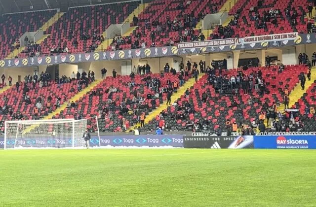 Galatasaray-Trabzonspor maçına damga vuran görüntü