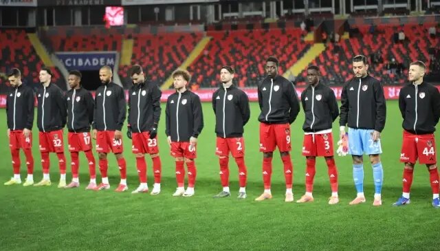 Gaziantep FK’ya Galatasaray maçı öncesi şok