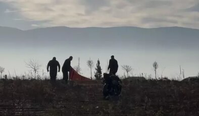 Geceden beri haber alınamayan 19 yaşındaki genç, kaza yapmış halde ölü bulundu