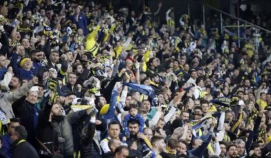 Görüşmeler başladı! Fenerbahçe’den yılın ilk transfer bombası