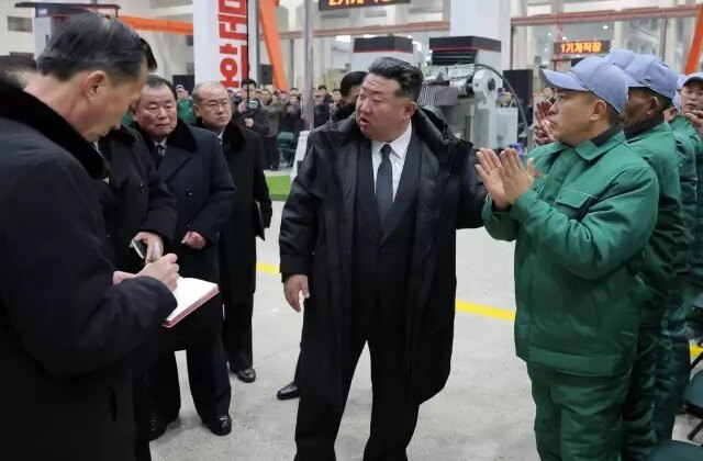 Gözünün yaşına bakmadı! Başbakan Yardımcısı’nı yetersiz olduğu gerekçesiyle görevden aldı