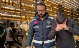 Vitrin camını kırıp çaldı, altın sandığı bilezikler bambaşka çıktı