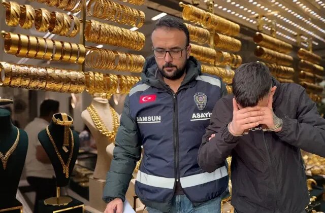 Vitrin camını kırıp çaldı, altın sandığı bilezikler bambaşka çıktı