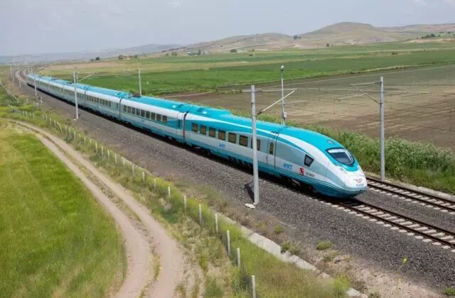 Türkiye’nin kuzeyine ilk hızlı tren geliyor, Ankara-Samsun arası 2,5 saate düşüyor